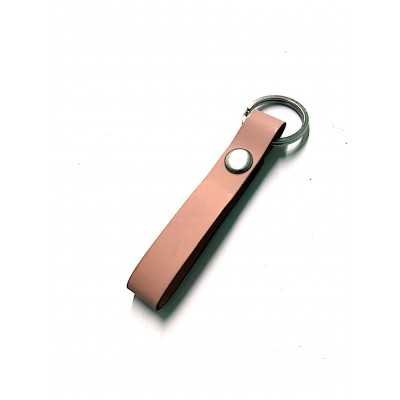Llavero de Cuero Reciclado Rosa VACAVALIENTE