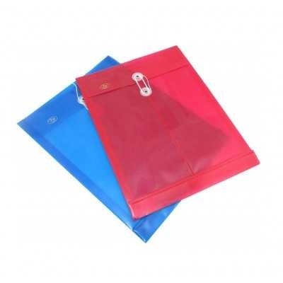 Sobre Plástico A4 vertical con hilo