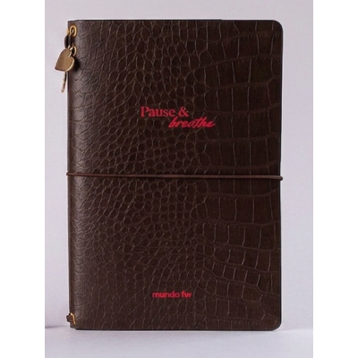 Cuaderno Pu Midori Croco chocolate con 3 cuadernos x32 hojas cada uno Malbec FW