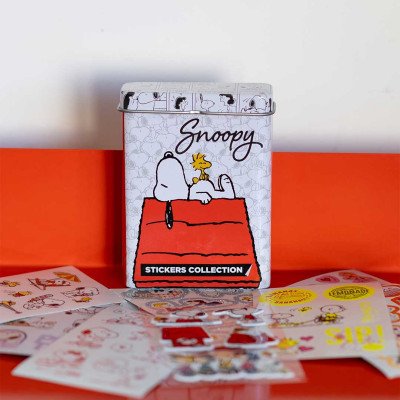 Stickers en lata Snoopy x8 planchas Wero